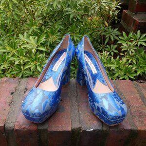 BEAUTIFUL Vivienne Westwood Textured Silk Electric Blue Chunky Platform Heels